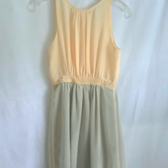 Esley Dress - Picture 3 of 3